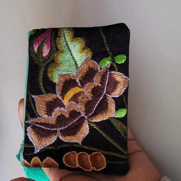 Handmade Cotton Purse - Picture 3 of 6